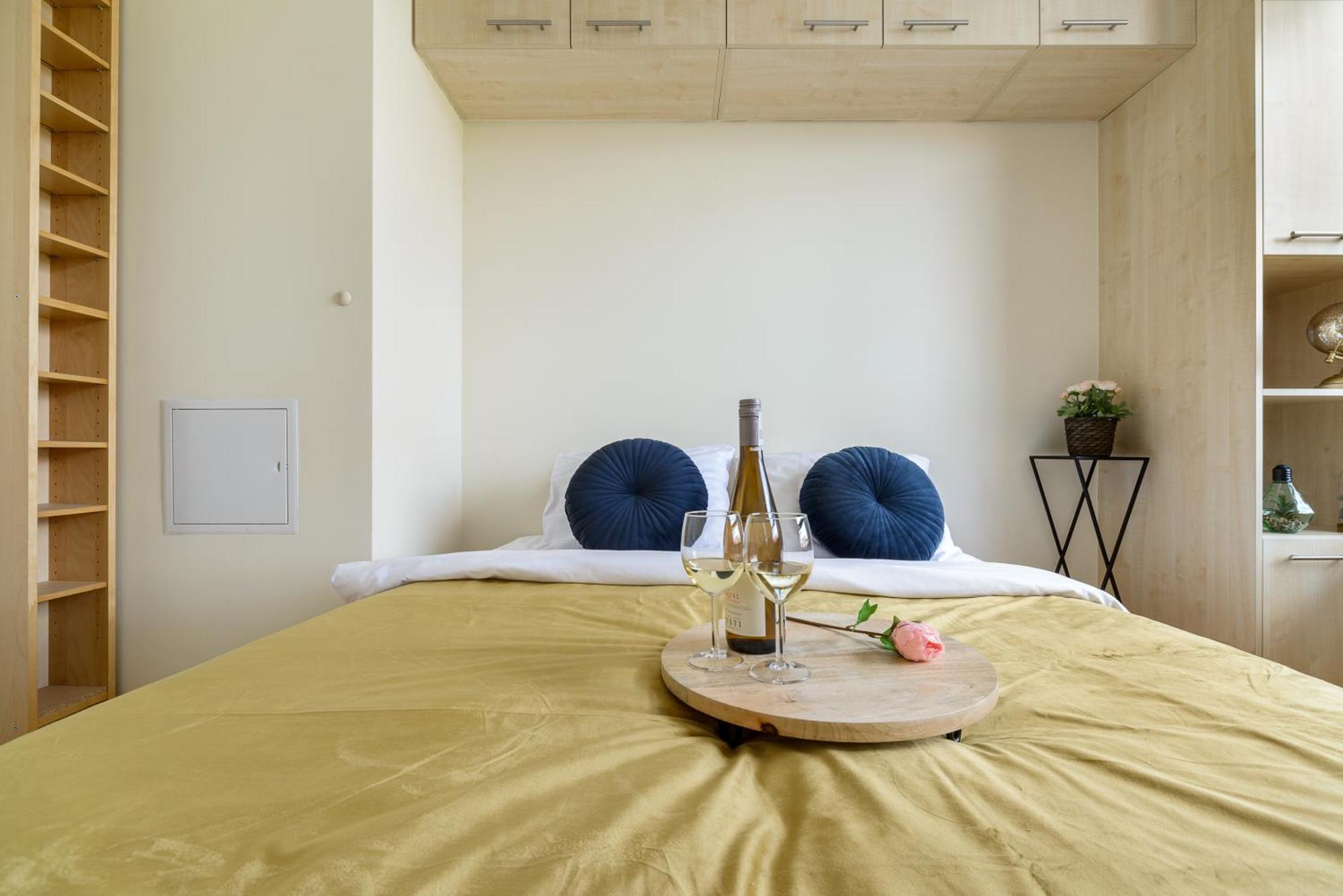 Lumina Apart With A Large Balcony Near Presidential Palace And River Varşovia Exterior foto
